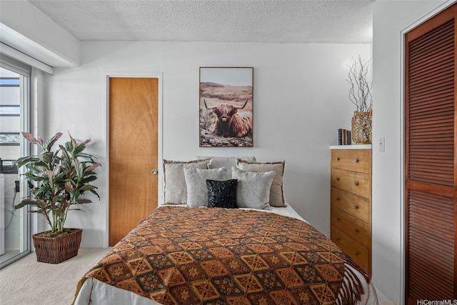 3350 Sierra Dr Unit 601, Honolulu, HI 96816 - carpeted bedroom featuring a textured ceiling