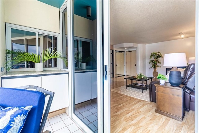 1212 Nuuanu Ave Unit 1306, Honolulu, HI 96817 - interior space