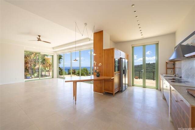552 Moaniala St, Honolulu, HI 96821 - photo 19