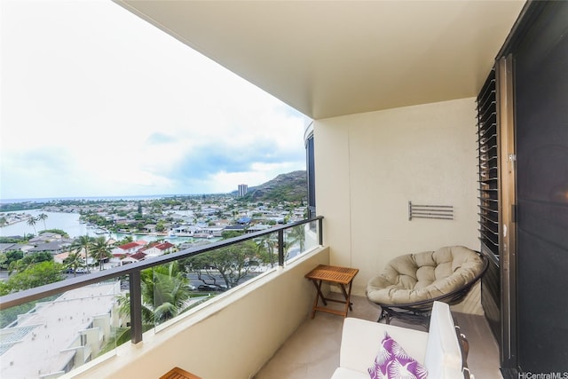 6770 Hawaii Kai Dr Unit 905, Honolulu, HI 96825 - balcony featuring a water view