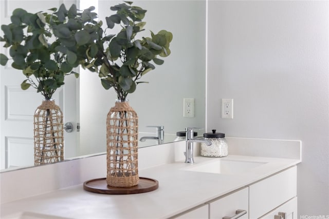 91-3525 Kauluakoko St Unit 2014, Ewa Beach, HI 96706 - bathroom with vanity