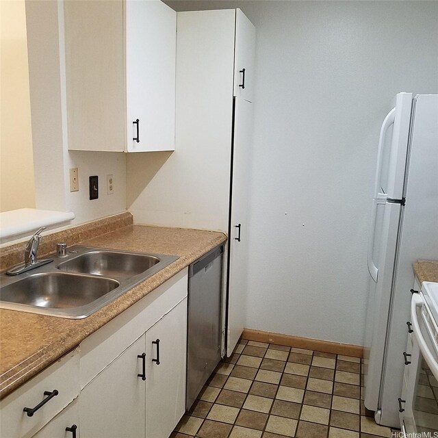 95-660 Wikao St Unit K206, Mililani, HI 96789 - kitchen featuring electric stove, white cabinets, stainless steel dishwasher, and a sink