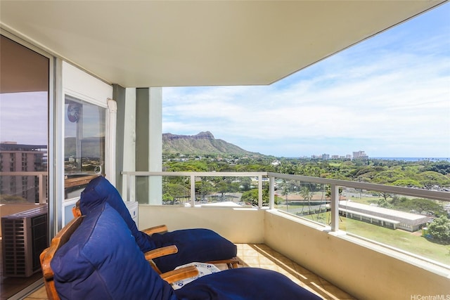 2600 Pualani Way Unit 1201, Honolulu, HI 96815 - balcony featuring a mountain view