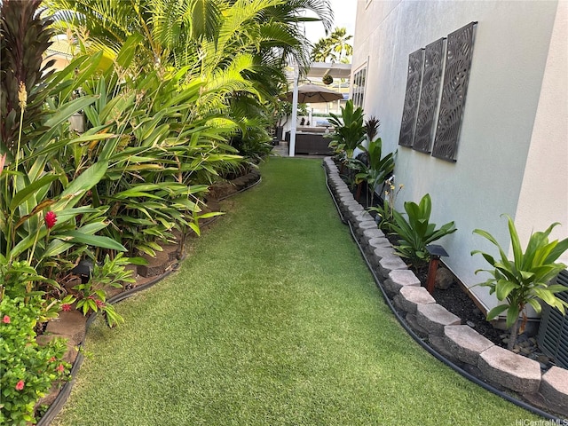 91-1005 Maulihiwa St, Kapolei, HI 96707 - view of green lawn