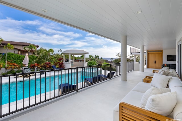 75 Poipu Dr, Honolulu, HI 96825 - exterior space featuring an outdoor hangout area and a pool with connected hot tub