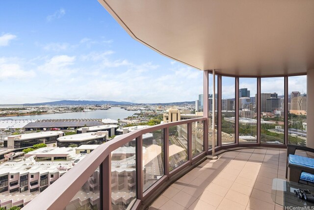 425 S St Unit 2004, Honolulu, HI 96813 - balcony featuring a city view and a water view