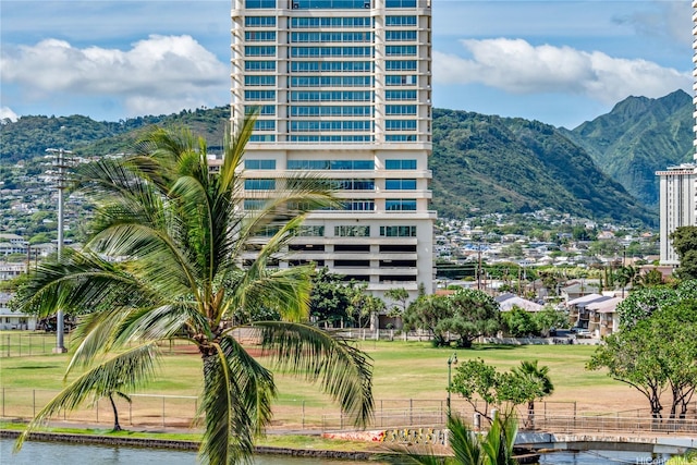 320 Liliuokalani Ave Unit 902, Honolulu, HI 96815 - view of property featuring a mountain view
