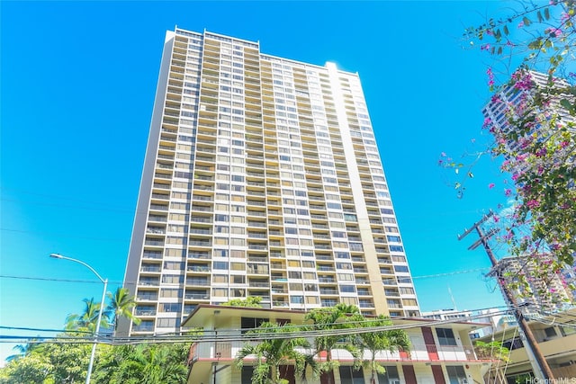 411 Hobron Ln Unit 1710, Honolulu, HI 96813 - view of apartment building / complex