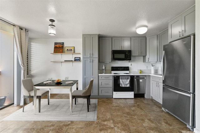 84-688 Ala Mahiku St Unit 166B, Waianae, HI 96792 - photo 5