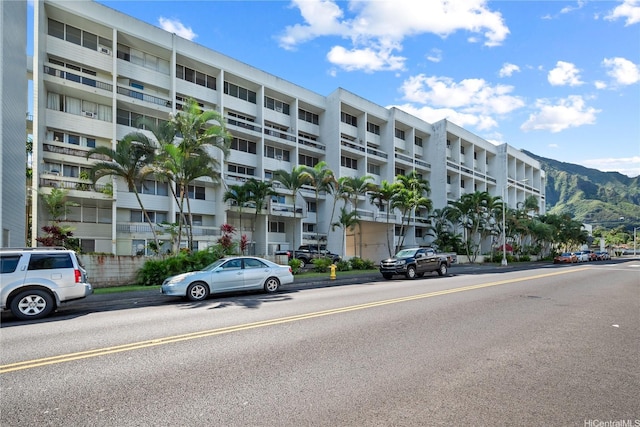 46-270 Kahuhipa St Unit A419, Kaneohe, HI 96744 - view of apartment building / complex featuring a mountain view