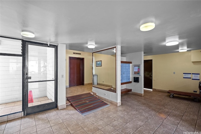 46-270 Kahuhipa St Unit A419, Kaneohe, HI 96744 - tiled entrance foyer featuring baseboards