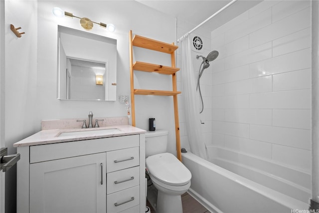 46-270 Kahuhipa St Unit A419, Kaneohe, HI 96744 - full bath with vanity, toilet, and shower / tub combo