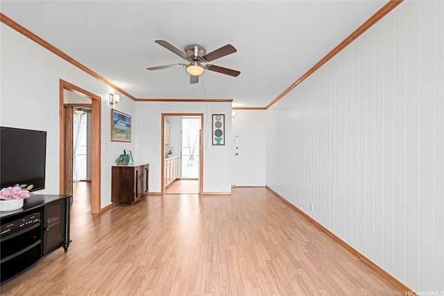1045 Aheahe Ave Unit 315, Wahiawa, HI 96786 - living area with crown molding, a ceiling fan, and light wood-style flooring