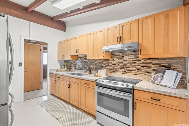 99-588 Auhau Pl, Aiea, HI 96701 - kitchen featuring stainless steel appliances, light brown cabinetry, a sink, and beamed ceiling