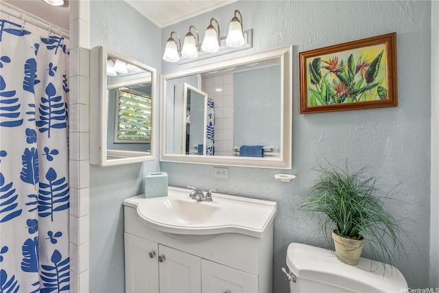 363 Ilimalia Loop, Kailua, HI 96734 - full bath with a textured wall, toilet, vanity, and curtained shower