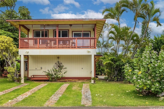 363 Ilimalia Loop, Kailua, HI 96734 - rear view of house featuring a balcony and a yard
