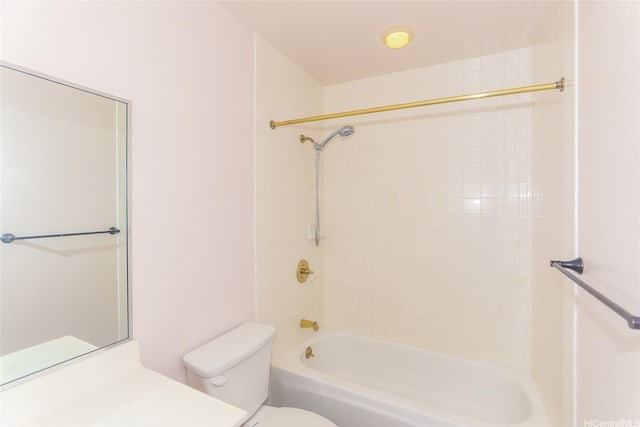 95-1491AINAMAKUADR Ainamakua Dr Unit 5, Mililani, HI 96789 - bathroom with toilet, vanity, and shower / bath combination