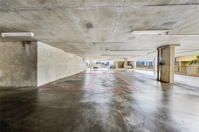 1031 Maunaihi Pl Unit 802, Honolulu, HI 96822 - view of parking garage