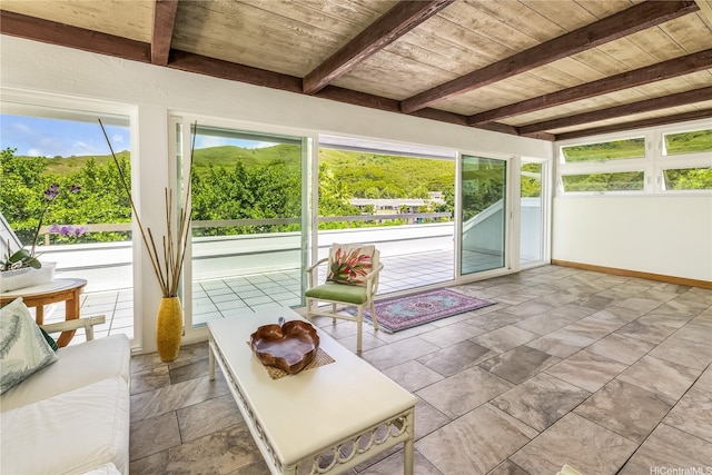 44-1303 Kou Pl Unit 1103, Kaneohe, HI 96744 - sunroom featuring beam ceiling