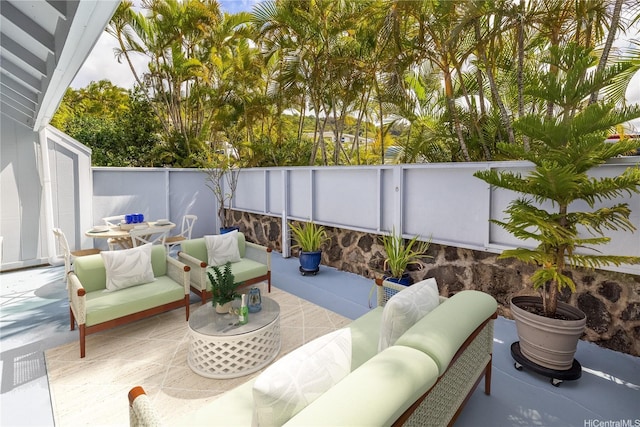 44-1303 Kou Pl Unit 1103, Kaneohe, HI 96744 - view of patio with a fenced backyard and an outdoor hangout area