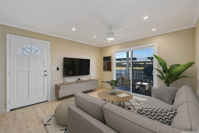 92-918 Hame Pl Unit 21/103, Kapolei, HI 96707 - living room with wood finished floors, a ceiling fan, recessed lighting, and baseboards