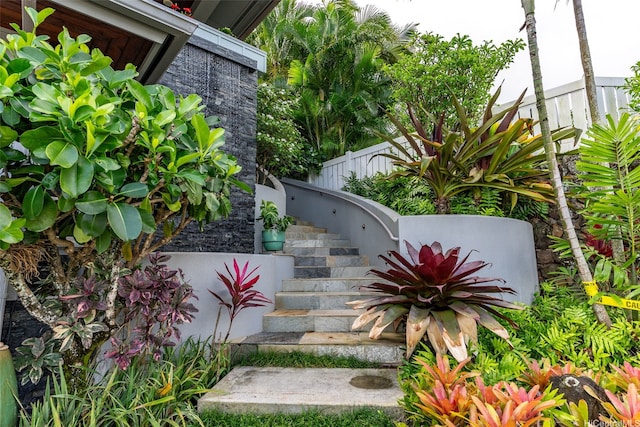 45-020 Namoku St, Kaneohe, HI 96744 - view of yard featuring fence and stairs