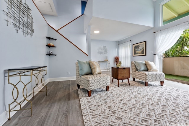 92-1288 Kikaha St Unit 78, Kapolei, HI 96707 - living area with baseboards, wood finished floors, and a high ceiling