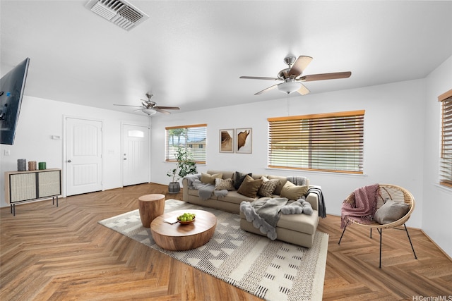 87-1847 Polikua St, Waianae, HI 96792 - living area featuring ceiling fan