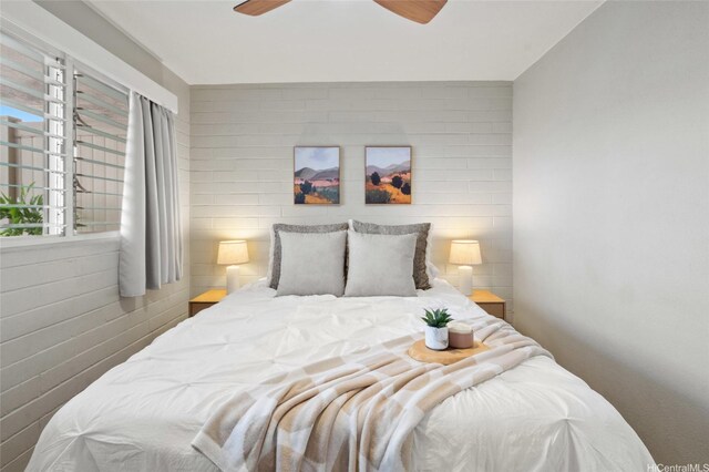 75 Kihapai St Unit 10, Kailua, HI 96734 - bedroom featuring a ceiling fan