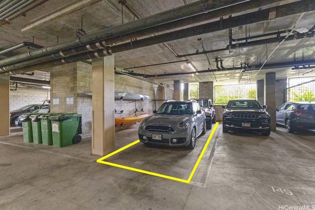 520 Lunalilo Home Rd Unit 8124, Honolulu, HI 96825 - view of parking deck