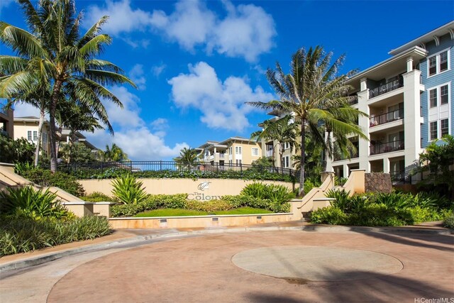 520 Lunalilo Home Rd Unit 8124, Honolulu, HI 96825 - surrounding community featuring fence