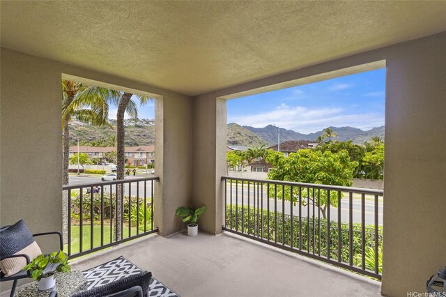 520 Lunalilo Home Rd Unit 8124, Honolulu, HI 96825 - balcony featuring a mountain view
