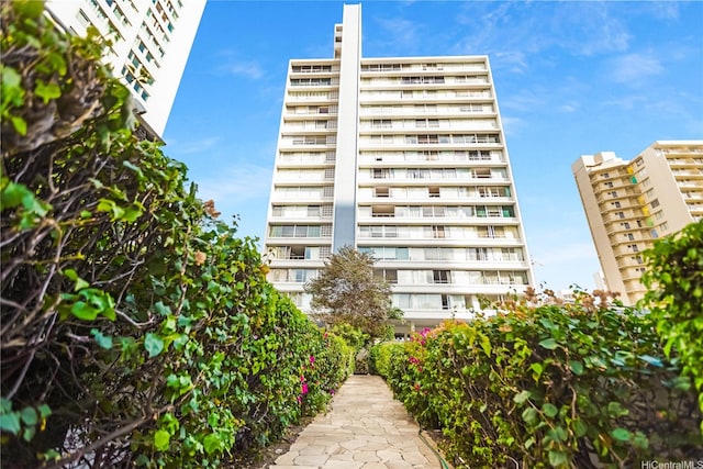 435 Seaside Ave Unit 504, Honolulu, HI 96815 - view of building exterior