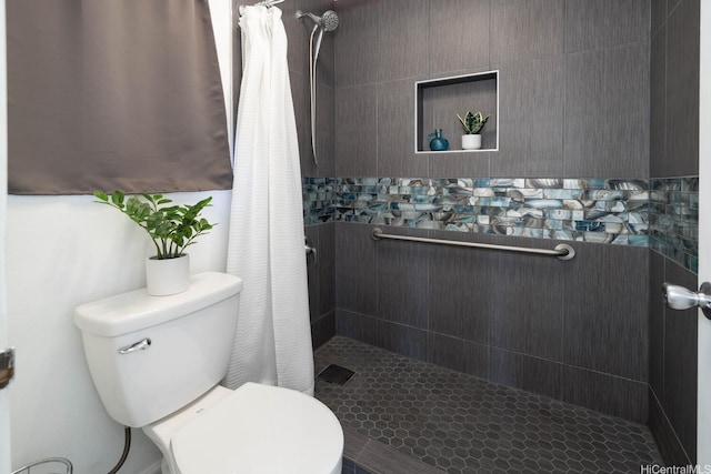 91-1046 Apaa St, Ewa Beach, HI 96706 - bathroom with toilet and a tile shower