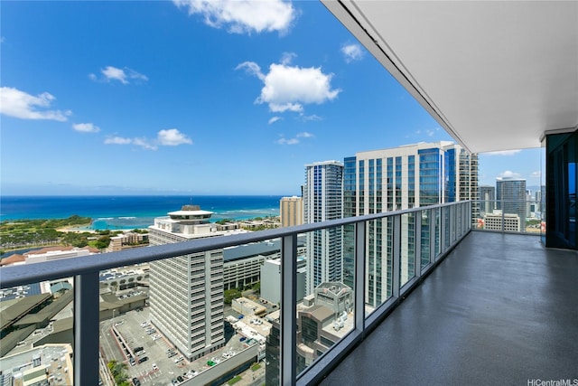 629 Keeaumoku St Unit 3401, Honolulu, HI 96814 - balcony featuring a view of city and a water view