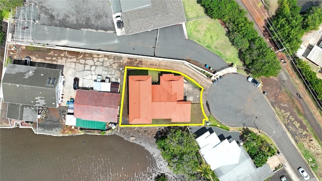 aerial view of property's location with property parcel outlined