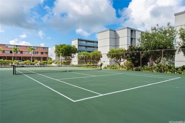 46-259 Kahuhipa St Unit 318B, Kaneohe, HI 96744 - view of sport court featuring fence and community basketball court