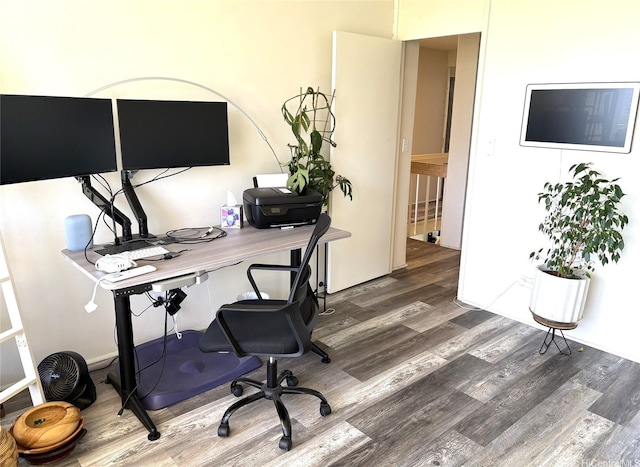 500 University Ave Unit 704, Honolulu, HI 96826 - office area featuring wood finished floors
