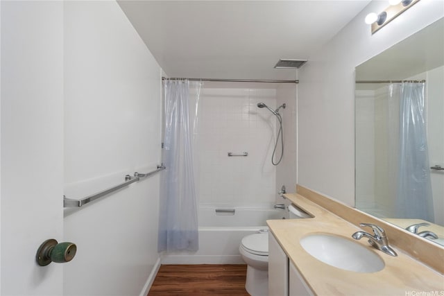 2600 Pualani Way Unit 3102, Honolulu, HI 96815 - bathroom with vanity, toilet, shower / bath combo, and wood finished floors