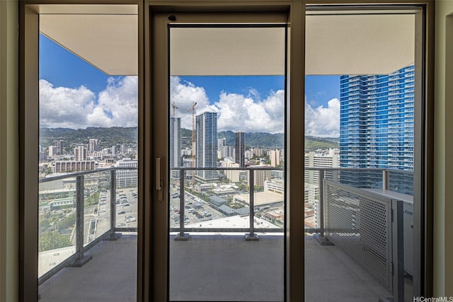 1388 Kapiolani Blvd Unit 2209, Honolulu, HI 96814 - doorway featuring a city view