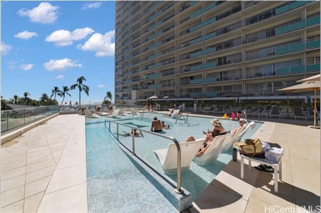 1777 Ala Moana Blvd Unit 901, Honolulu, HI 96815 - community pool with a patio area