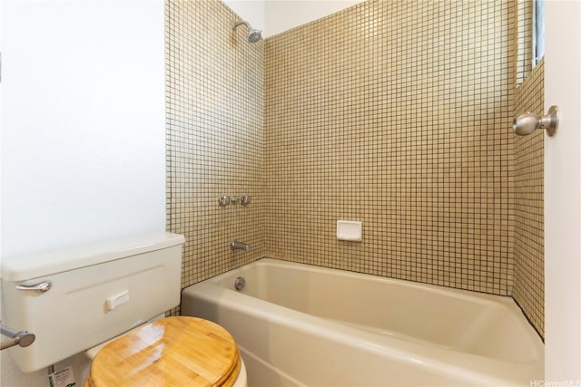 46-130 Kiowai St Unit 2724, Kaneohe, HI 96744 - bathroom with toilet and tub / shower combination