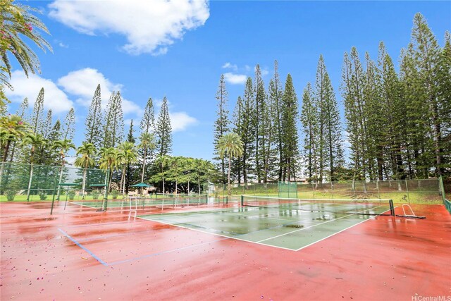 46-130 Kiowai St Unit 2724, Kaneohe, HI 96744 - view of tennis court featuring fence