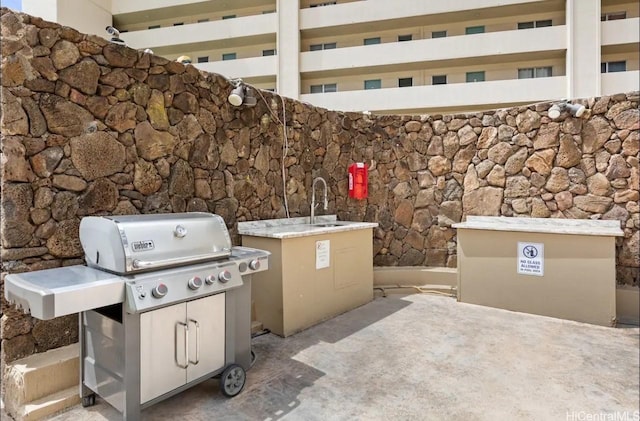 444 Niu St Unit 2513, Honolulu, HI 96815 - view of patio featuring grilling area and a sink