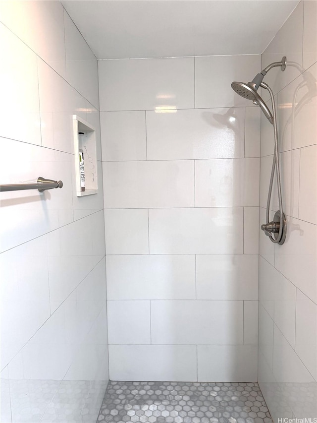 1188 Bishop St Unit 701, Honolulu, HI 96813 - full bath featuring tiled shower