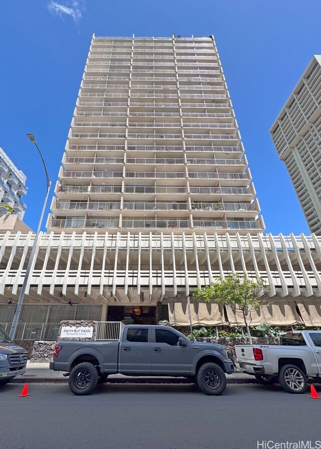 364 Seaside Ave Unit 1109, Honolulu, HI 96815 - view of building exterior