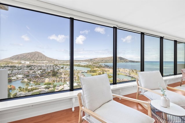 250 Kawaihae St Unit 18D, Honolulu, HI 96825 - sunroom with a water and mountain view