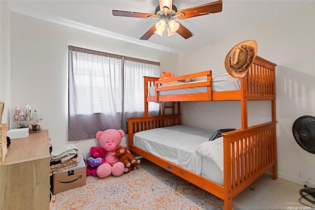 bedroom with ceiling fan
