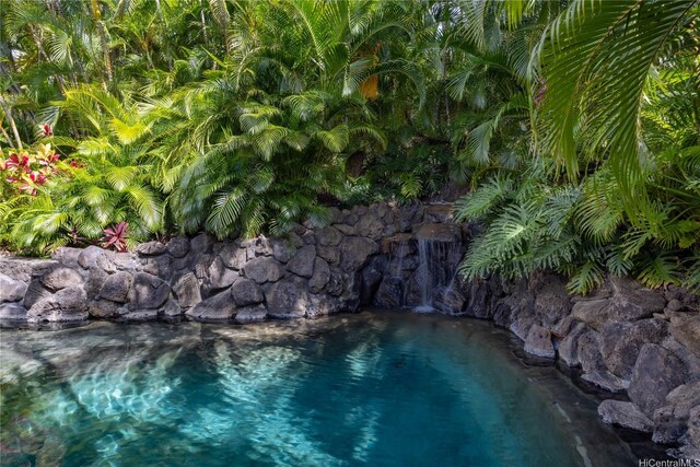 44-102 Kauinohea Pl, Kaneohe, HI 96744 - view of swimming pool