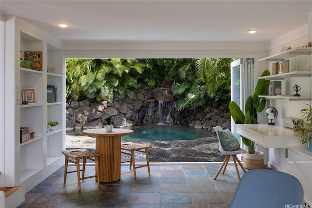 44-102 Kauinohea Pl, Kaneohe, HI 96744 - living area with stone finish floors and crown molding
